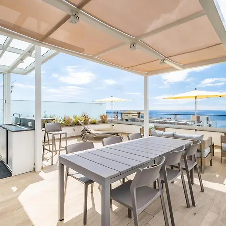 Skyview Penthouse By Mhm פונשל