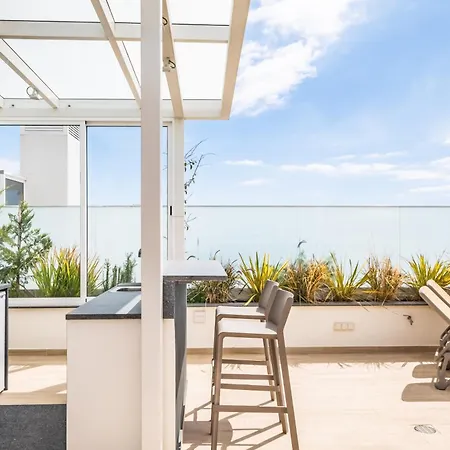 Skyview Penthouse By Mhm דירה פונשל