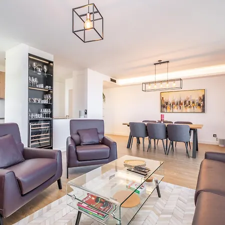 Skyview Penthouse By Mhm * פונשל