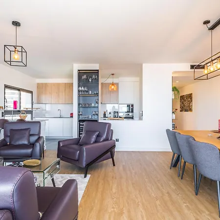 Daire Skyview Penthouse By Mhm