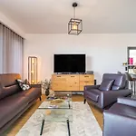 Skyview Penthouse By Mhm * 푼샬