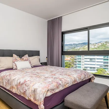 Apartment Skyview Penthouse By Lovelystay Funchal (Madeira)