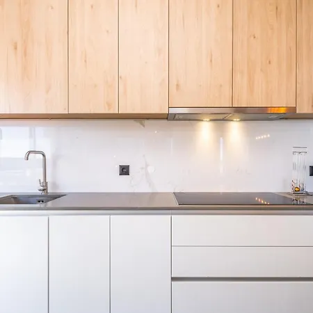 Skyview Penthouse By Mhm Apartament