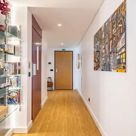 Skyview Penthouse By Lovelystay * Funchal (Madeira)