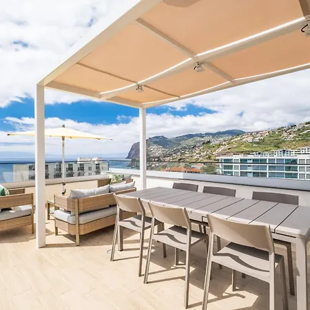 Skyview Penthouse By Mhm Apartament