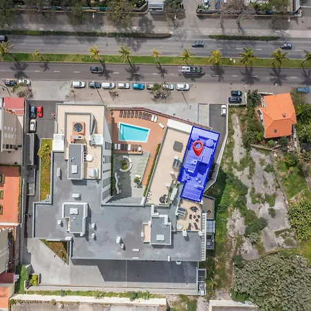 Skyview Penthouse By Mhm *